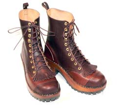 logger boot kiltie